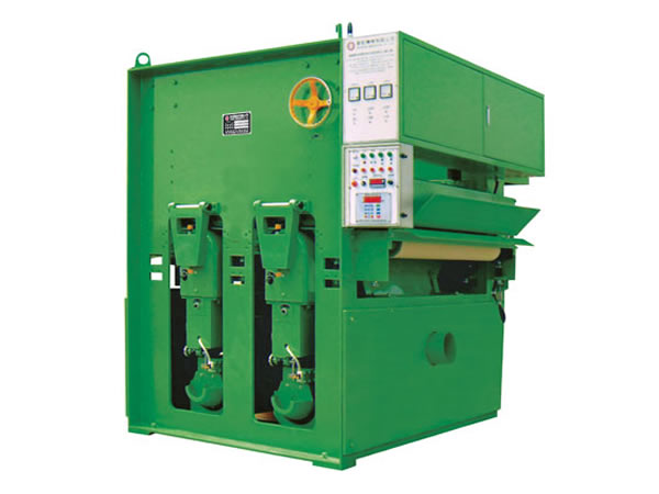 Роликовая шлифовальная машина с нижним расположением валов